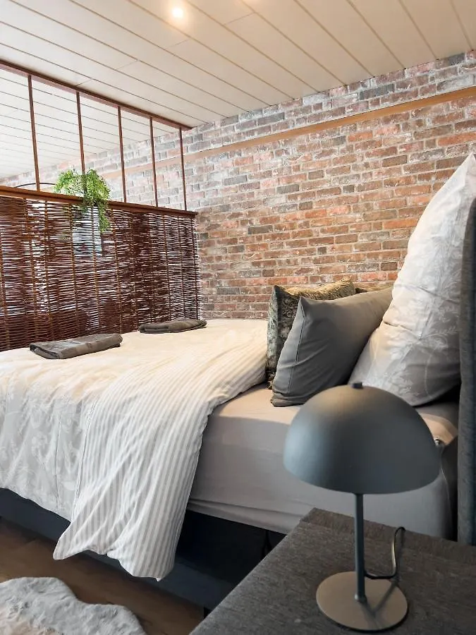 Fewo Ottobeurens Schmuckstueck: Gemuetlich-Stylische Wohnung 0*, Ottobeuren